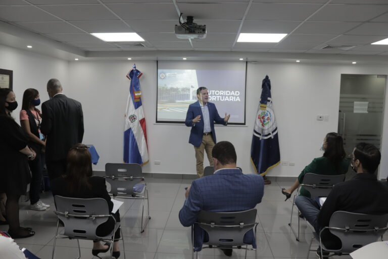 Autoridad Portuaria Dominicana lanza plan de capacitación y desarrollo para sus colaboradores con el que busca continuar eficientizando el servicio.