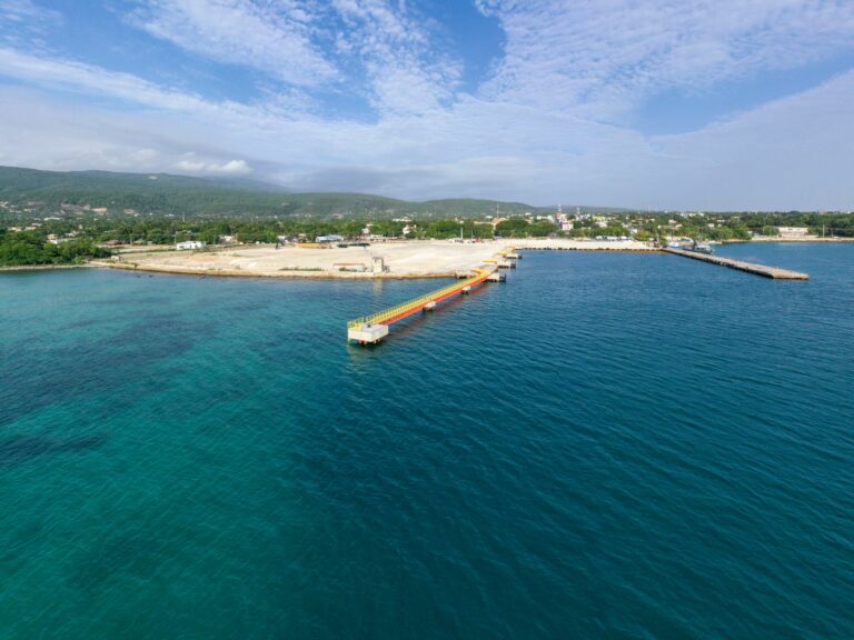 Autoridad Portuaria y Belfond Enterprise aseguran operaciones del Puerto de Barahona.