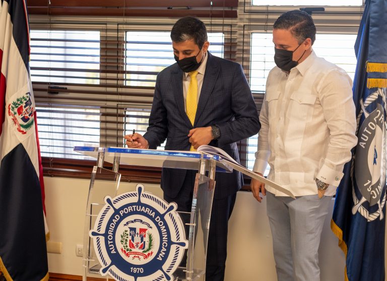 Autoridad Portuaria se reúne con representante de la delegación de Qatar para mostrar avances del Sistema Portuario Nacional.