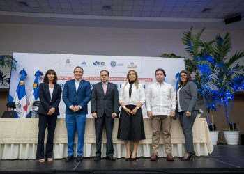Director de Autoridad Portuaria valora apertura de licitación pública internacional para proyecto de “Rehabilitación y Ampliación del Puerto de Manzanillo”
