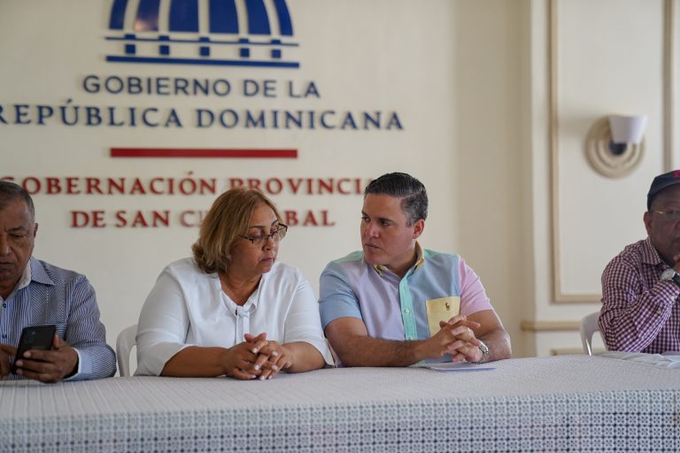 Jean Luis Rodríguez encabeza diálogo con munícipes de San Cristóbal