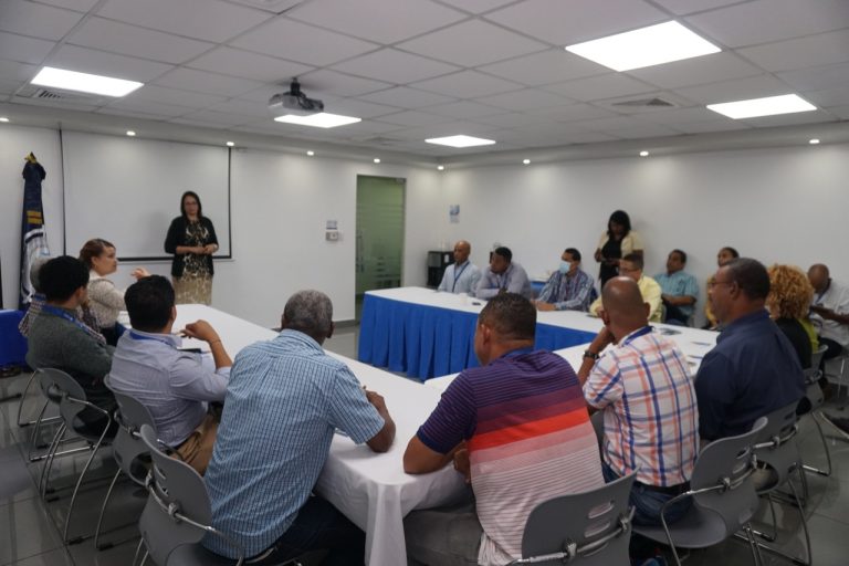 Promueven masculinidad positiva a colaboradores de APORDOM