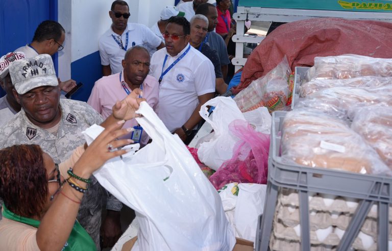 APORDOM recibe alimentos a bajos precios del INESPRE