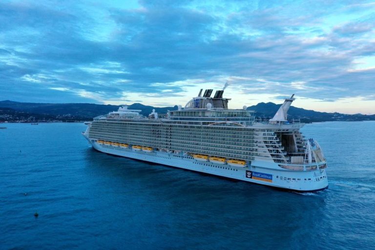 RD exhibe cifras récords con llegada de cruceristas a puertos dominicanos durante el 2022