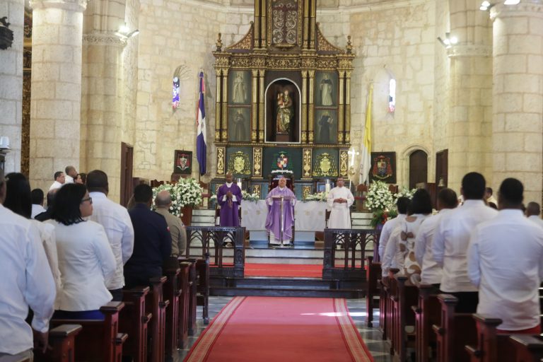 Autoridad Portuaria Dominicana celebra 52 aniversario con misa de acción de gracias