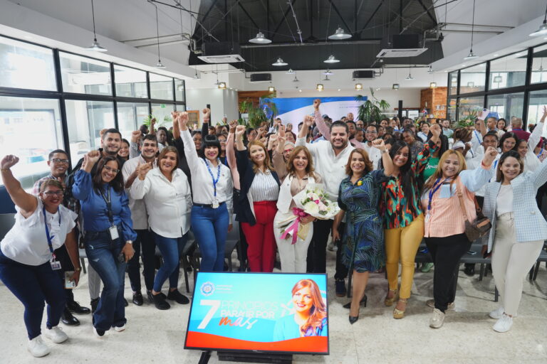 APORDOM realiza conferencia en conmemoración del Día del Trabajo