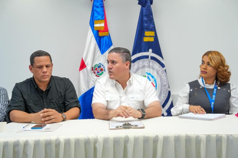 Autoridad Portuaria Dominicana dispone medidas preventivas ante el paso de huracán Beryl por RD