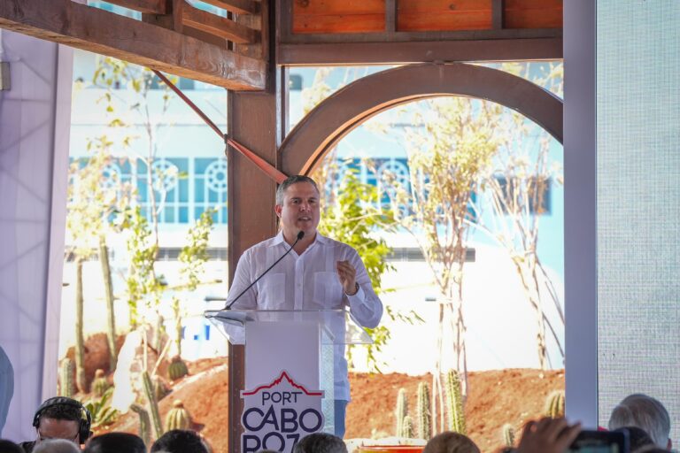 Jean Luis Rodríguez anuncia llegada de  nuevo crucero a Port Cabo Rojo en octubre y la inauguración de la fase 2