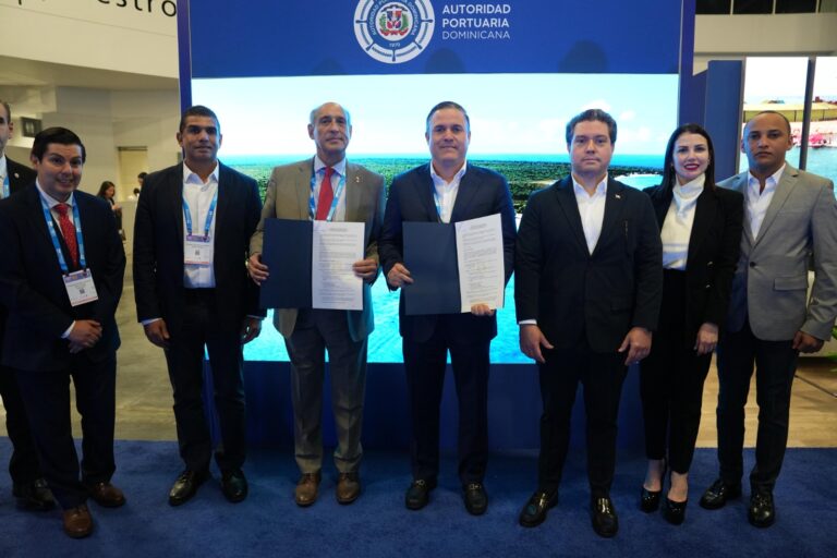 APORDOM renueva acuerdos con la Autoridad Portuaria de Curaçao y firma nueva alianza con la Autoridad Marítima de Panamá