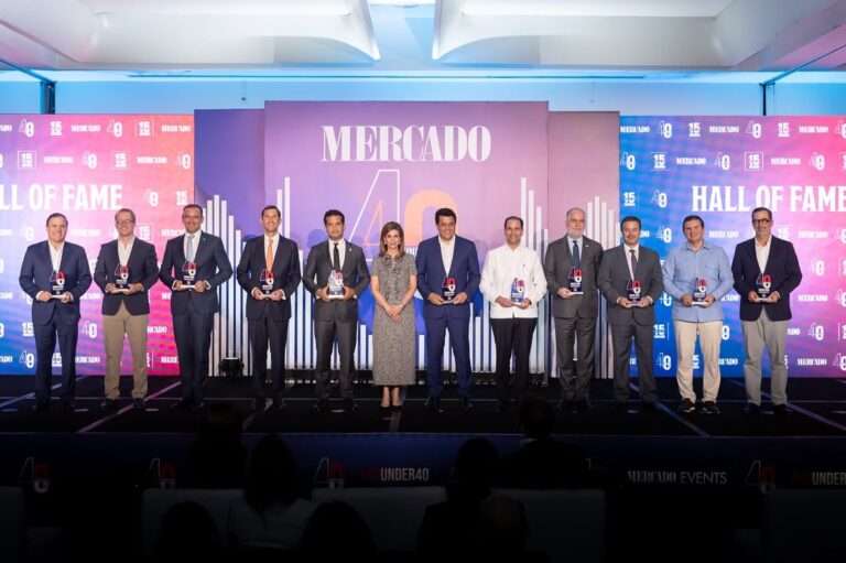 Jean Luis Rodríguez recibe distinción especial por su impacto en la gestión pública y la innovación portuaria